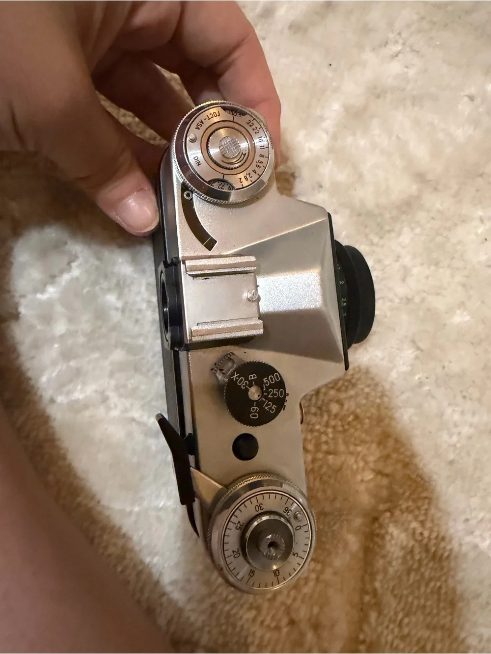 VINTAGE Zenit-E 35mm Film Camera with Helios 58mm Lens + Original Cases & Strap